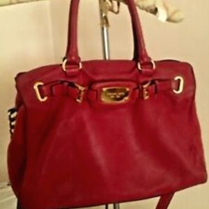 Micheal kors tote bag burgundy red gold chain